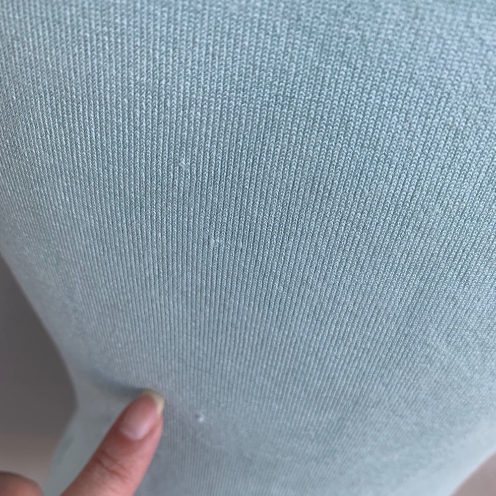 BEBE Aqua Stretchy Ruffle Blouse Size L - Picture 9 of 9
